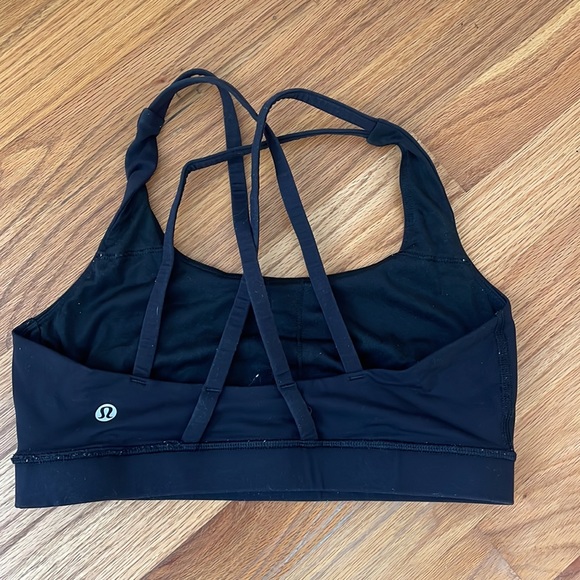 Lululemon sports bra - Picture 2 of 3